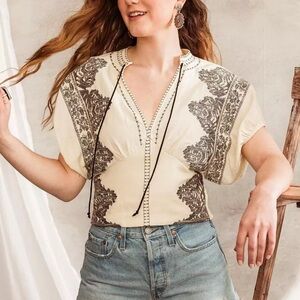 Gimmicks by BKE Cream Puff Sleeve Embellished Blouse size M NWT